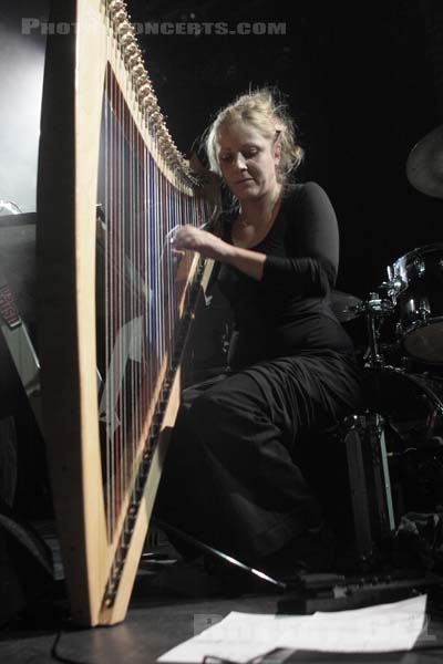 STRINGS OF CONSCIOUSNESS - 2009-01-25 - PARIS - La Maroquinerie - 